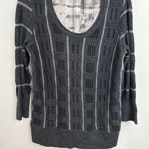 Simply Vera Vera Wang Charcoal and Light Gray Sweater with Floral design back